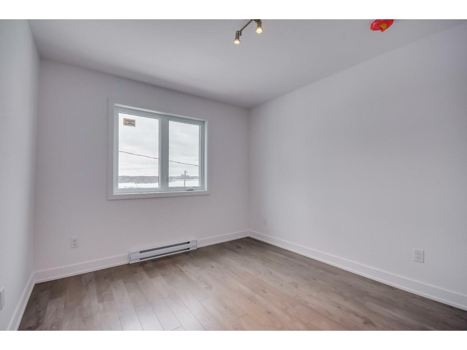 317 RUE DES HAUTS-BOIS